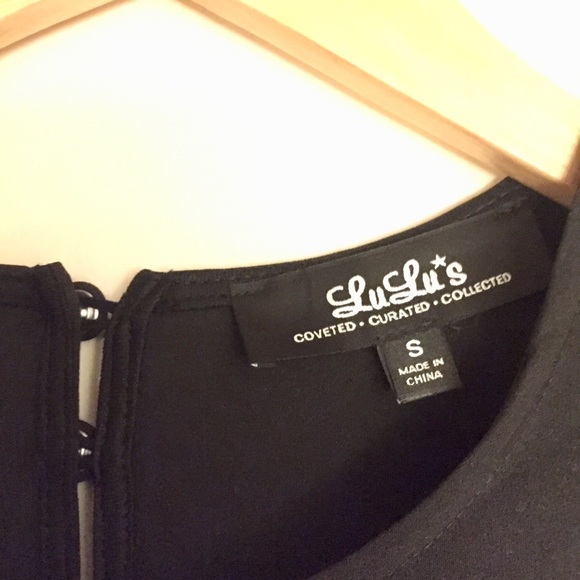 “Lulu’s” Black, Backless Maxi Dress! - Picture 6 of 8